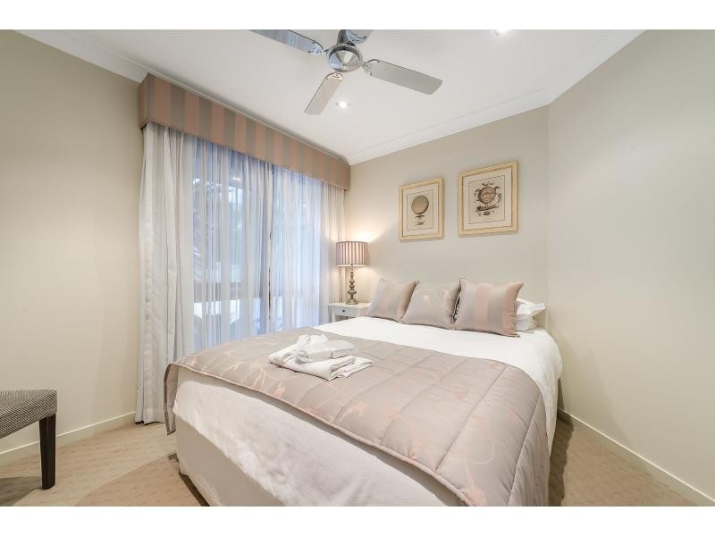 54 Lae Drive, Runaway Bay QLD 4216