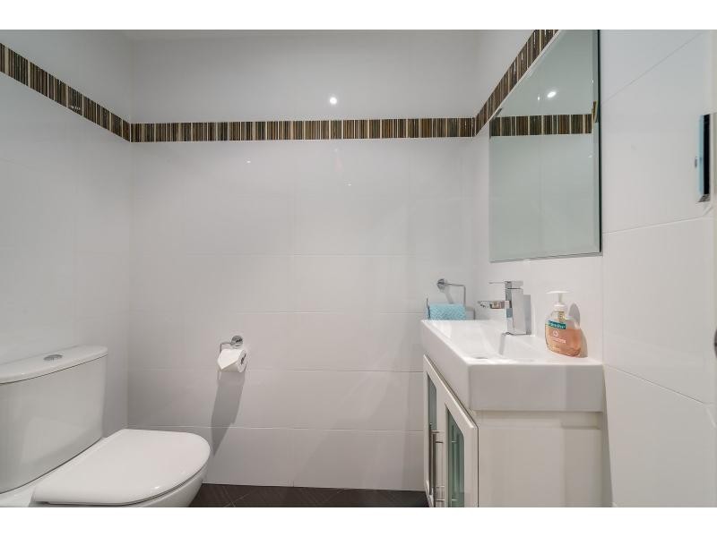 54 Lae Drive, Runaway Bay QLD 4216