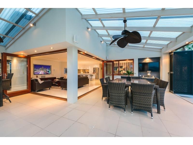54 Lae Drive, Runaway Bay QLD 4216