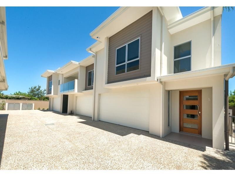 5/42 Blake Street, Southport QLD 4215