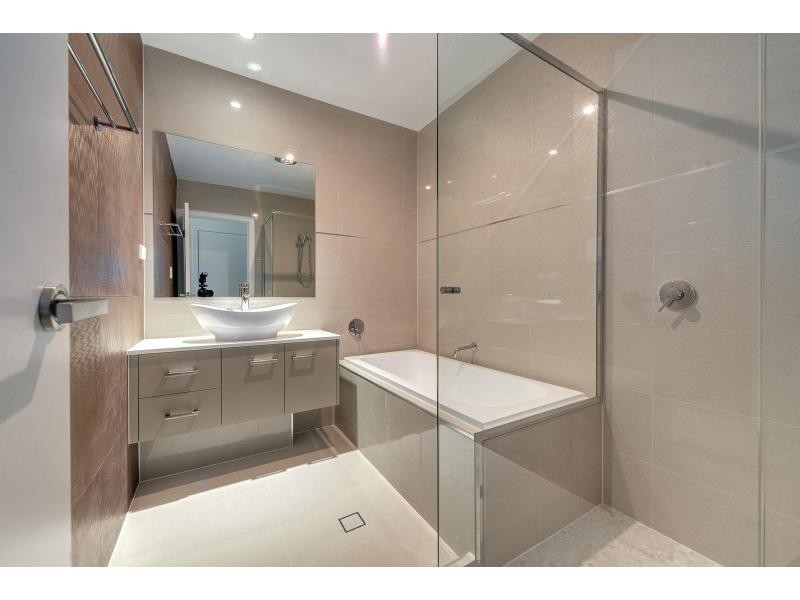 5/42 Blake Street, Southport QLD 4215