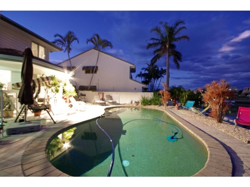 28 Sundance Way, Runaway Bay QLD 4216