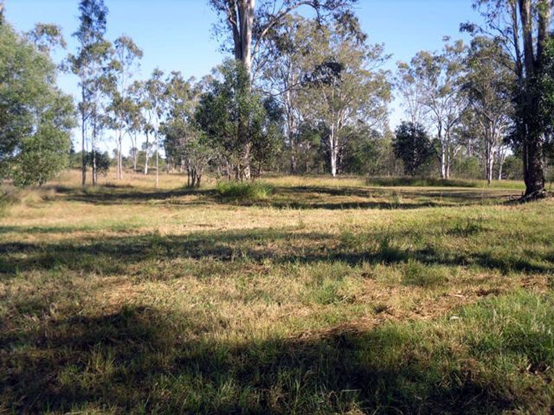 64 Selwyn Road, Esk QLD 4312