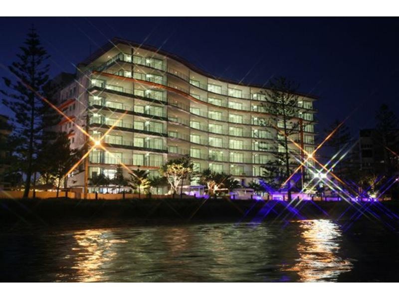 204/430 Marine Parade, Biggera Waters QLD 4216
