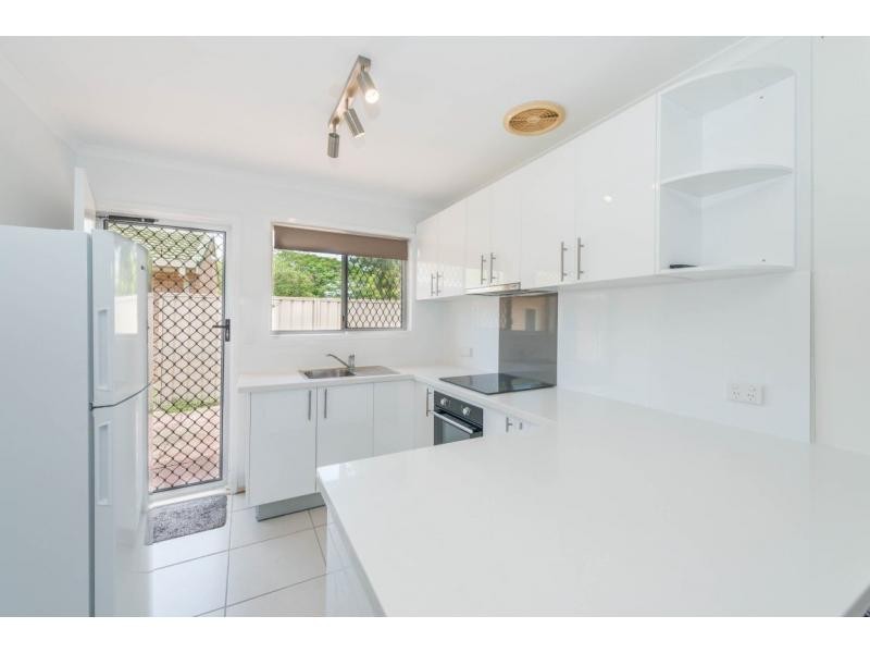 8/17-19 Back Street, Biggera Waters QLD 4216