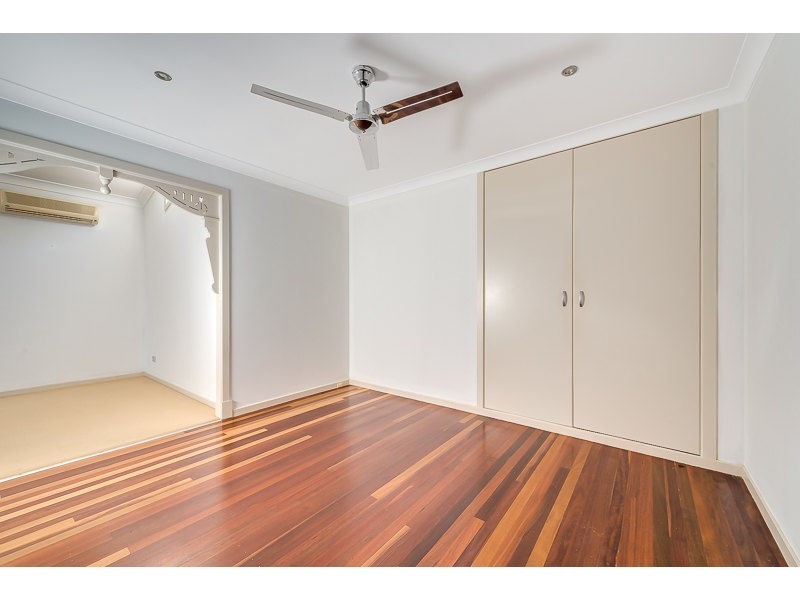 40 Blake Street, Southport QLD 4215