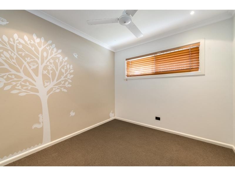 5 Broadwater Street, Runaway Bay QLD 4216