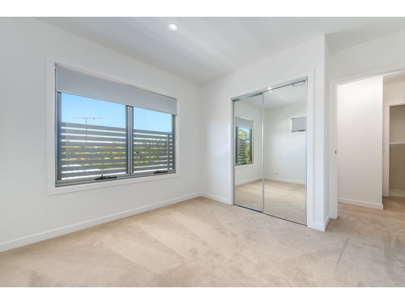 3/42-44 Blake Street, Southport QLD 4215