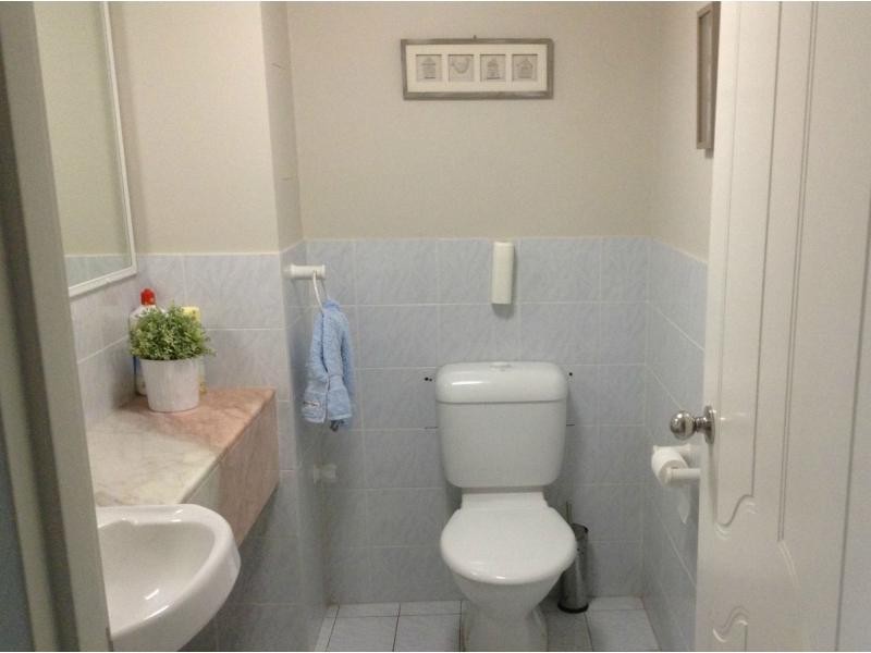 18/41A Broadwater Street, Runaway Bay QLD 4216