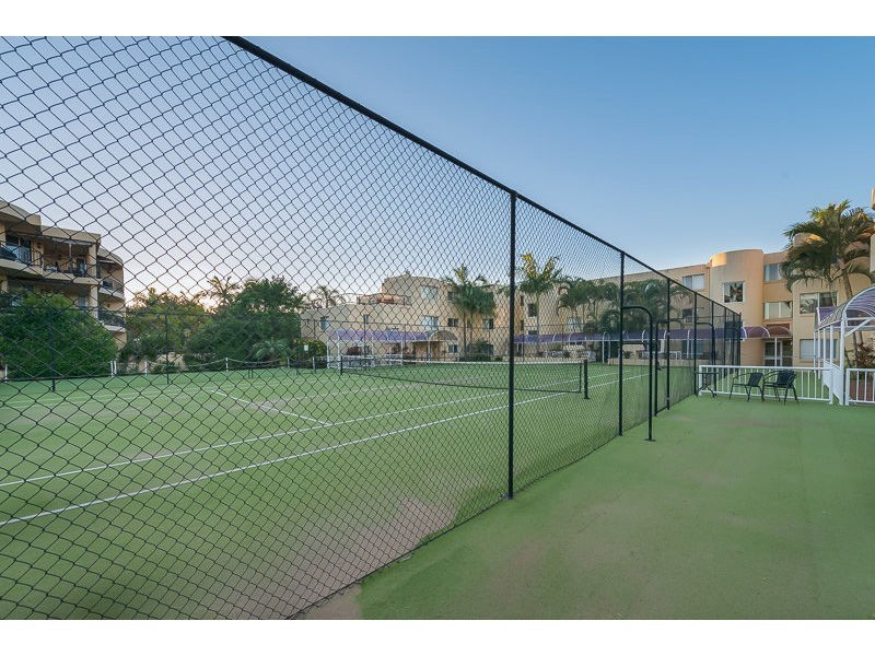 18/41A Broadwater Street, Runaway Bay QLD 4216