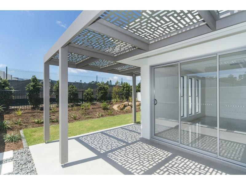 1063 Lakeview Terrace, Benowa QLD 4217