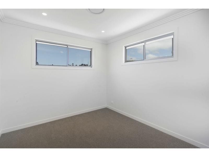 1063 Lakeview Terrace, Benowa QLD 4217