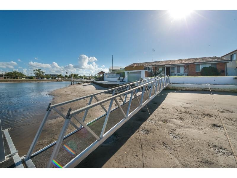 Biggera Waters QLD 4216