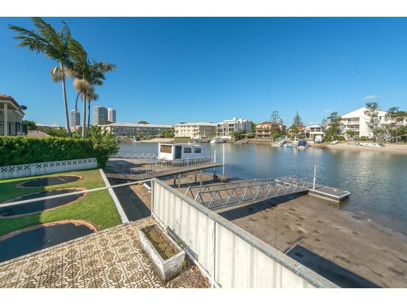 Biggera Waters QLD 4216