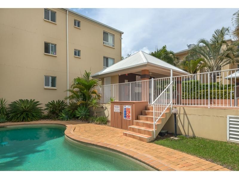 25/11-19 Taylor Street, Biggera Waters QLD 4216