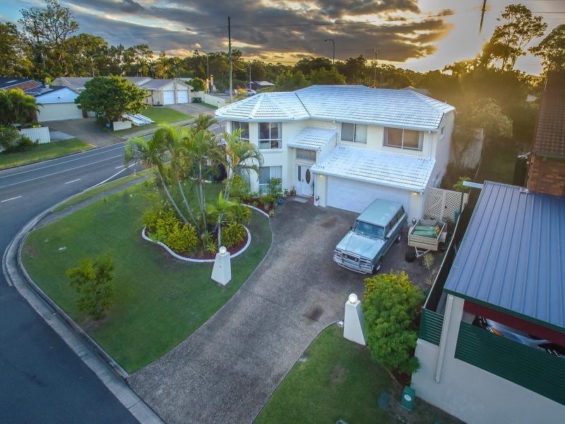 2 Camelot Crescent, Hollywell QLD 4216