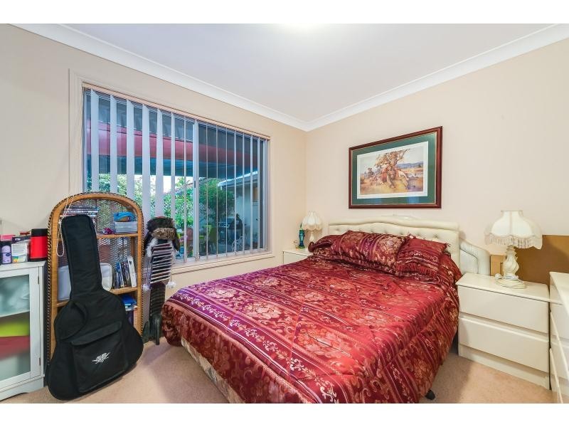2 Camelot Crescent, Hollywell QLD 4216