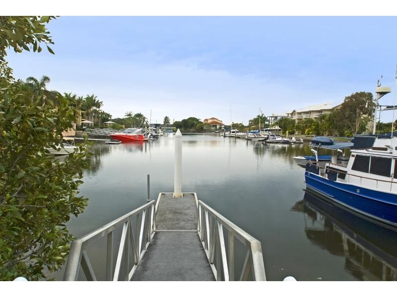 3/89 Bayview Street, Runaway Bay QLD 4216