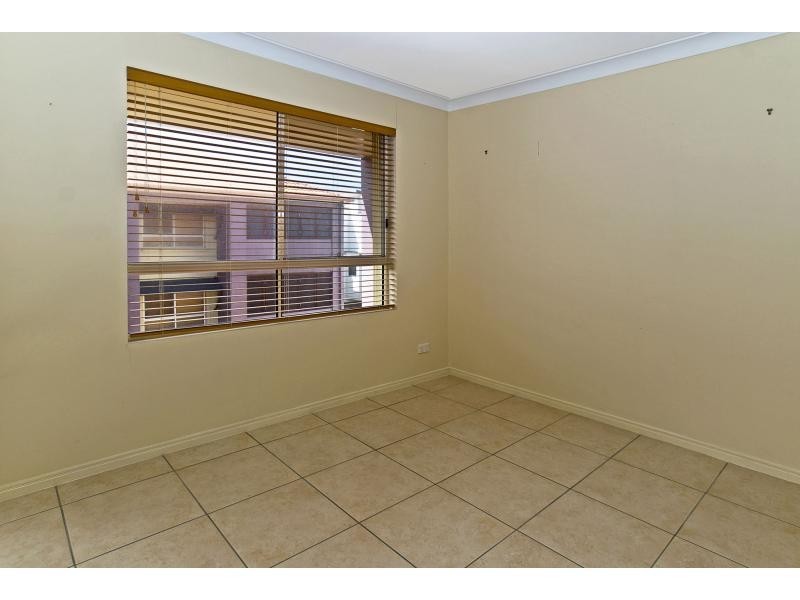 3/89 Bayview Street, Runaway Bay QLD 4216