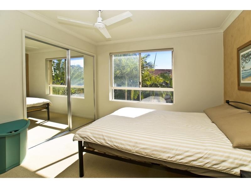 15/89 Bayview Street, Runaway Bay QLD 4216