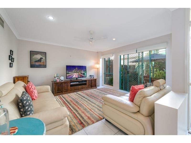 22/3 Lee Road, MARINER QUAYS, Runaway Bay QLD 4216