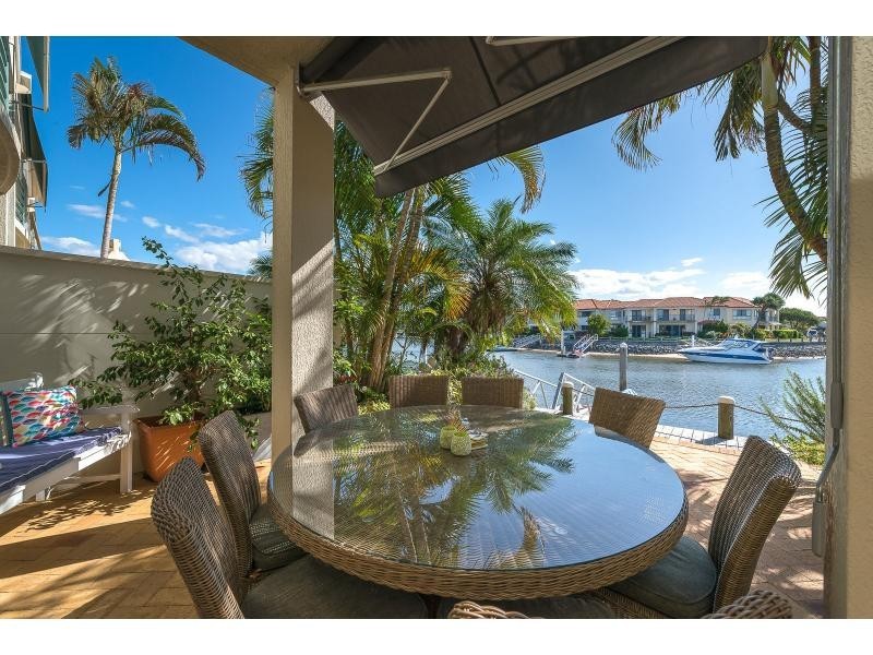 22/3 Lee Road, MARINER QUAYS, Runaway Bay QLD 4216