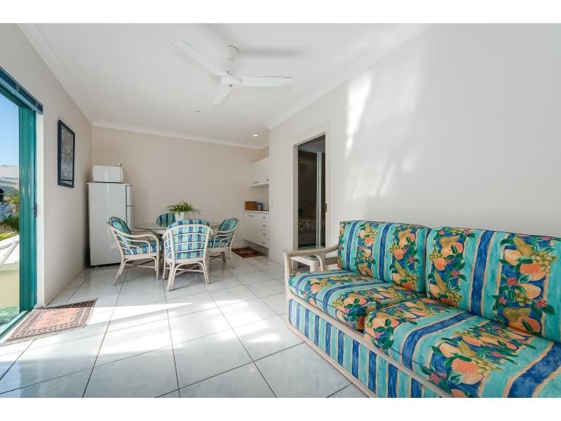 22/3 Lee Road, MARINER QUAYS, Runaway Bay QLD 4216