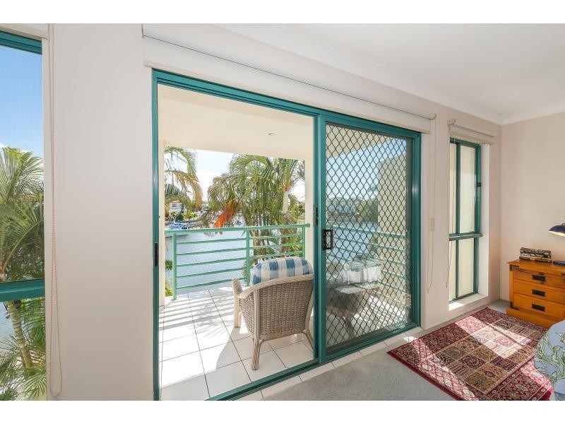 22/3 Lee Road, MARINER QUAYS, Runaway Bay QLD 4216