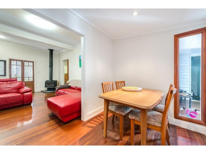 18 Monte Street, Tamborine Mountain QLD 4272