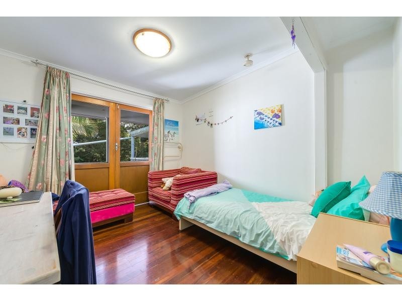 18 Monte Street, Tamborine Mountain QLD 4272