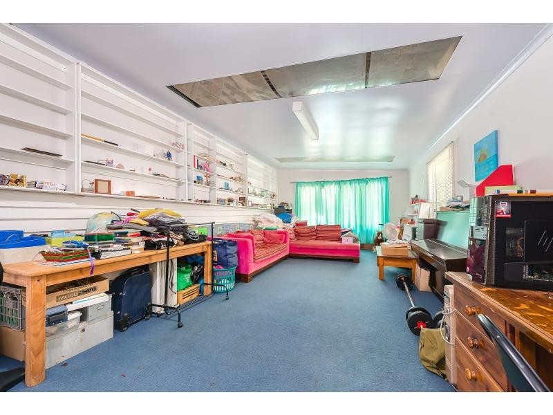 18 Monte Street, Tamborine Mountain QLD 4272