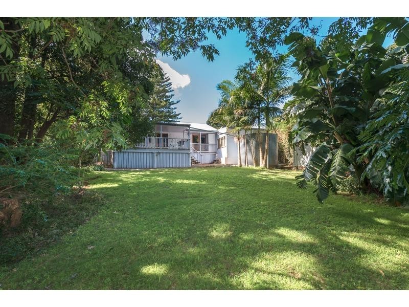 18 Monte Street, Tamborine Mountain QLD 4272