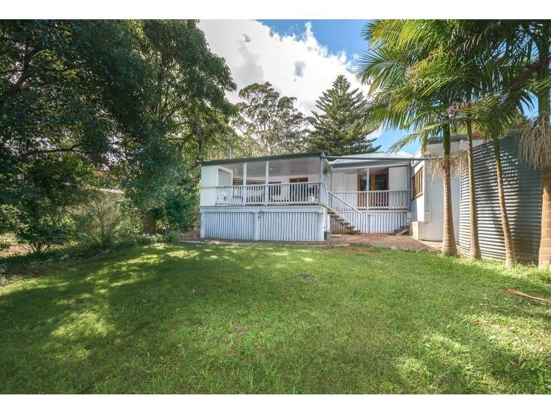 18 Monte Street, Tamborine Mountain QLD 4272