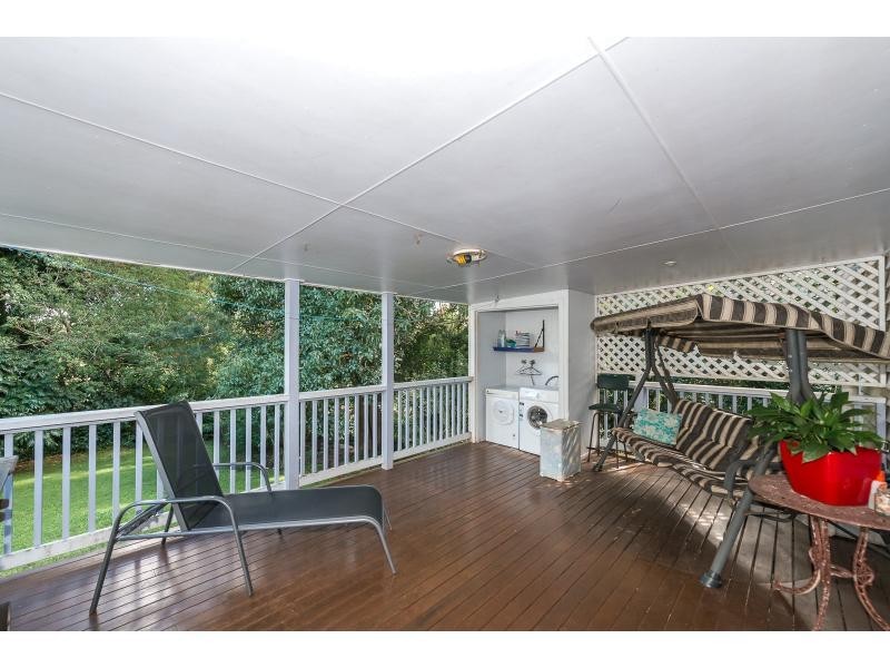 18 Monte Street, Tamborine Mountain QLD 4272
