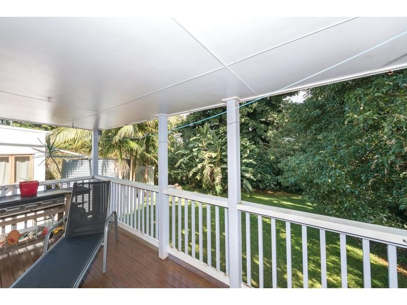 18 Monte Street, Tamborine Mountain QLD 4272