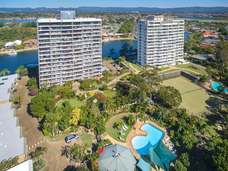 25/54 Hooker Boulevard, Mermaid Waters QLD 4218