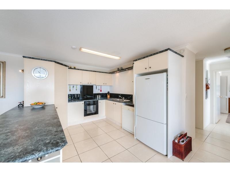 44/54 Hooker Boulevard, Mermaid Waters QLD 4218