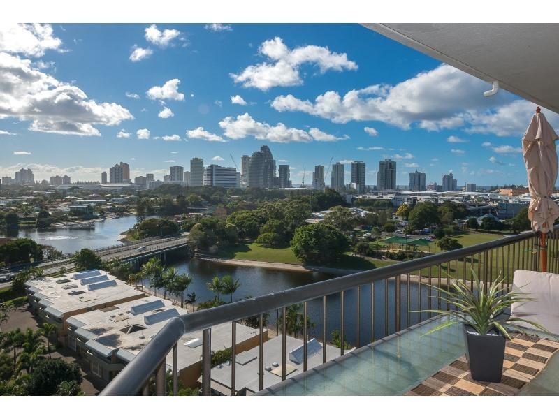 44/54 Hooker Boulevard, Mermaid Waters QLD 4218