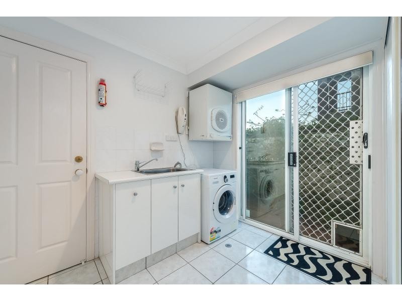 21 Highview Place, Parkwood QLD 4214