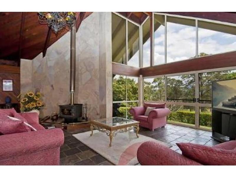 30 Holyrood Road, Maudsland QLD 4210