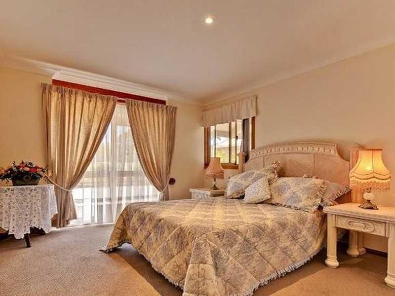 30 Holyrood Road, Maudsland QLD 4210