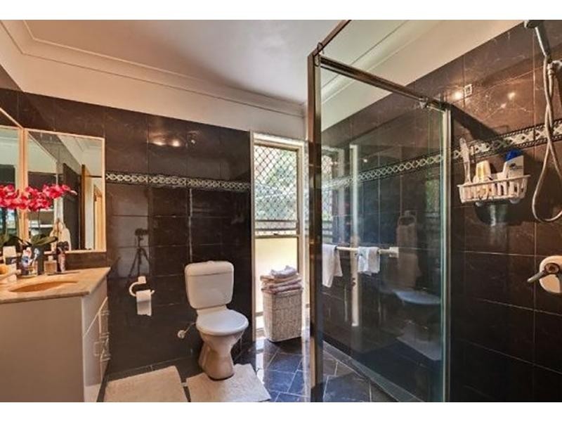 30 Holyrood Road, Maudsland QLD 4210