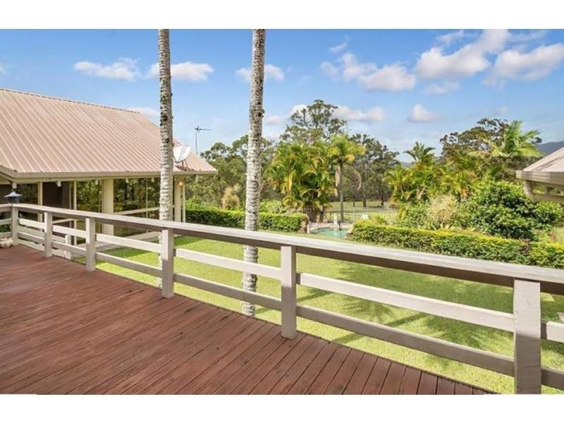 30 Holyrood Road, Maudsland QLD 4210