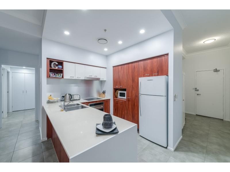 2064/23 Ferny Avenue, Surfers Paradise QLD 4217