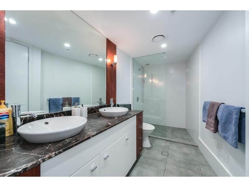 2064/23 Ferny Avenue, Surfers Paradise QLD 4217
