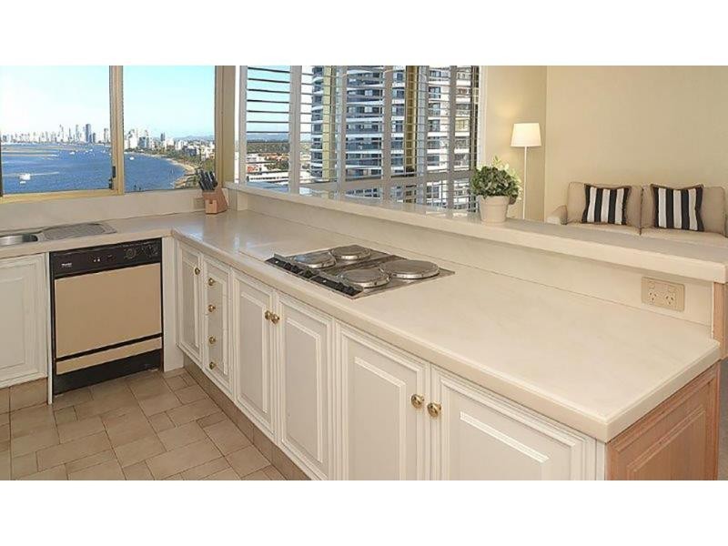 19 Oatland Esplanade, Runaway Bay QLD 4216