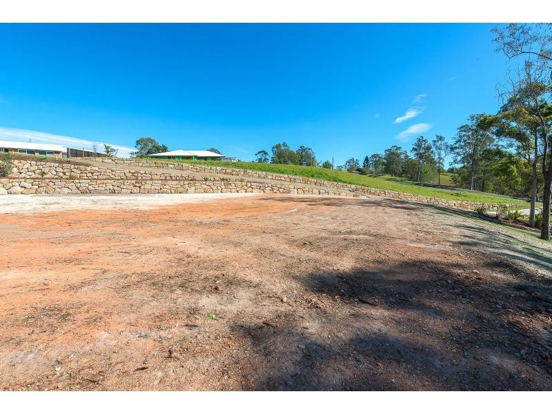 42 Holyrood Road, Maudsland QLD 4210