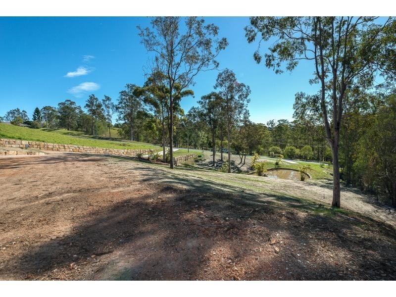 42 Holyrood Road, Maudsland QLD 4210