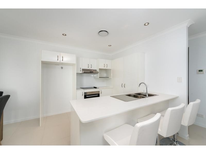 11/59 Ward Street, Southport QLD 4215