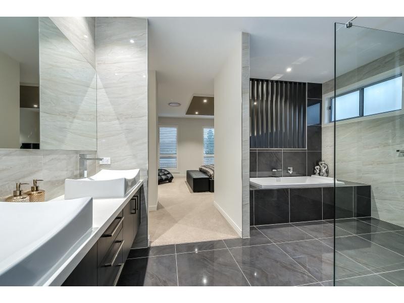 31 Velox Circuit, Upper Coomera QLD 4209